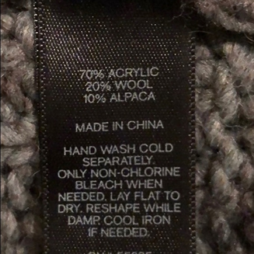 Express Carnigan - Picture 3 of 3